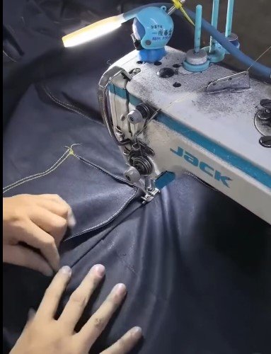 custom-motorbike-leather-jacket-manufacturer-wholesale-private-label/